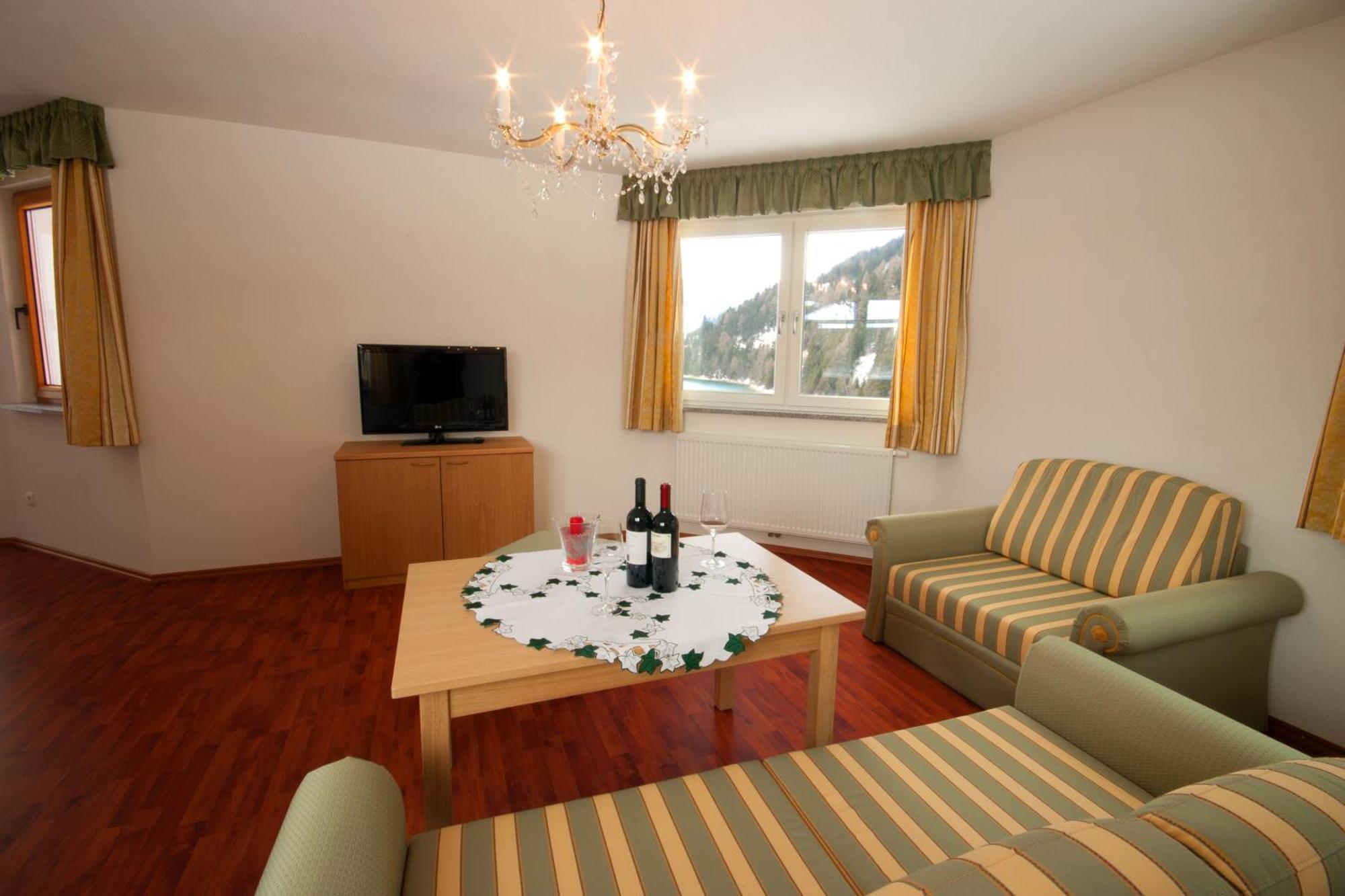 Hotel Seehof Монгуэльфо Экстерьер фото